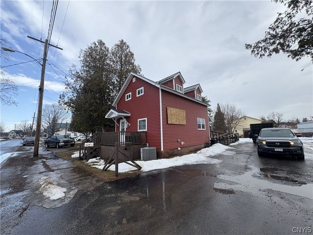 24 Mckean Street, Gouverneur, NY 13642