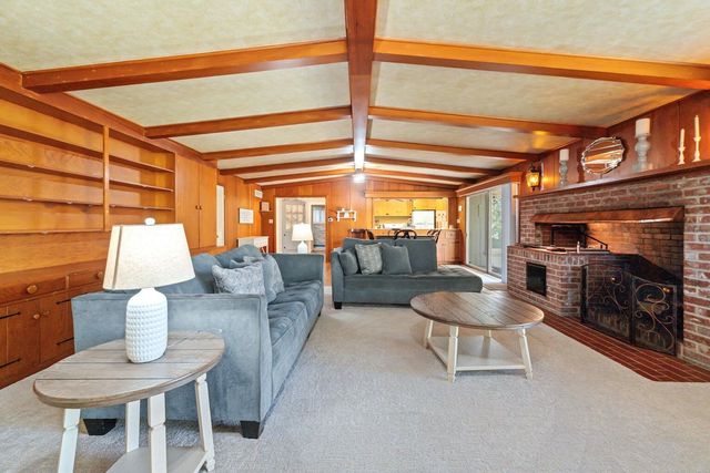 531 E Walnut Street, Exeter, CA 93221