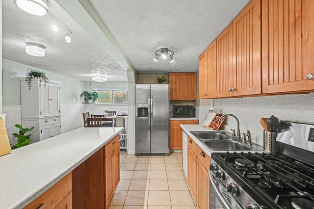 57 CARTER LAKE CLUB, Carter Lake, IA 51510