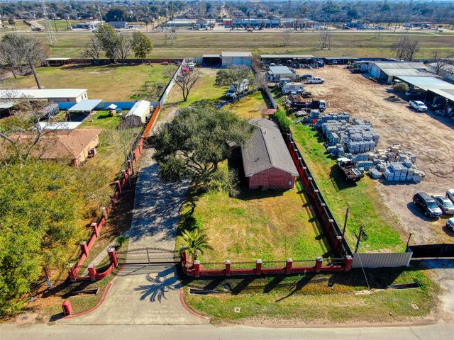 13117 Player Street, Houston, TX 77045