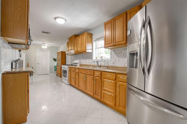 13117 Player Street, Houston, TX 77045