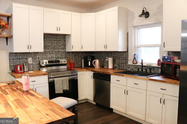 441 Lyerly Dam Road, Lyerly, GA 30730