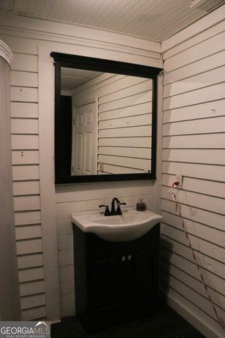 441 Lyerly Dam Road, Lyerly, GA 30730