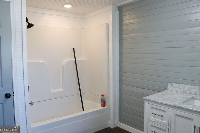 441 Lyerly Dam Road, Lyerly, GA 30730