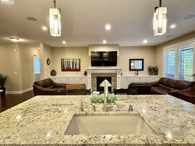 5216 Ne 134TH St, Vancouver, WA 98686