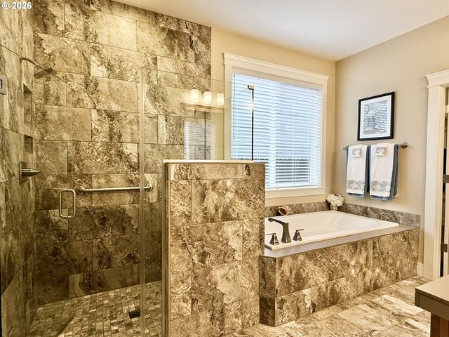 5216 Ne 134TH St, Vancouver, WA 98686