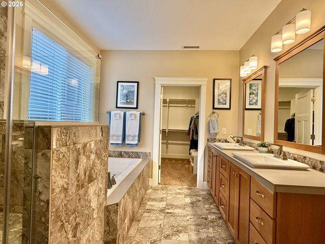 5216 Ne 134TH St, Vancouver, WA 98686