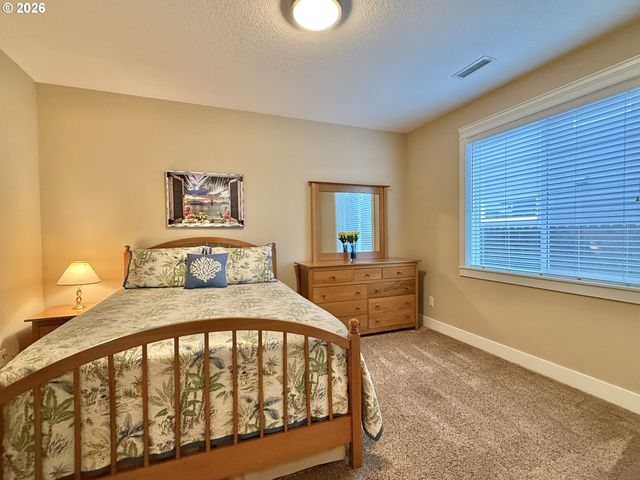 5216 Ne 134TH St, Vancouver, WA 98686