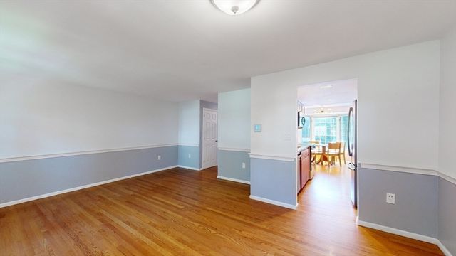 2 Glenbrook Ln 13, Arlington, MA 02474