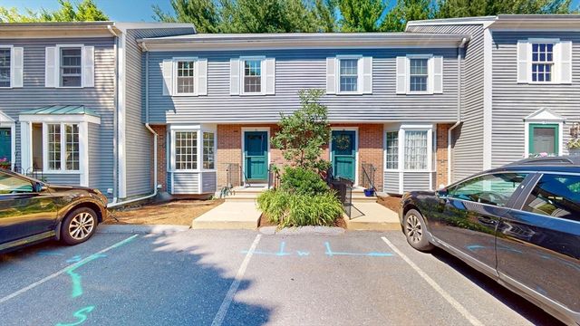 2 Glenbrook Ln 13, Arlington, MA 02474