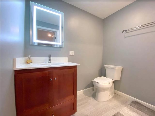 2 Glenbrook Ln 13, Arlington, MA 02474