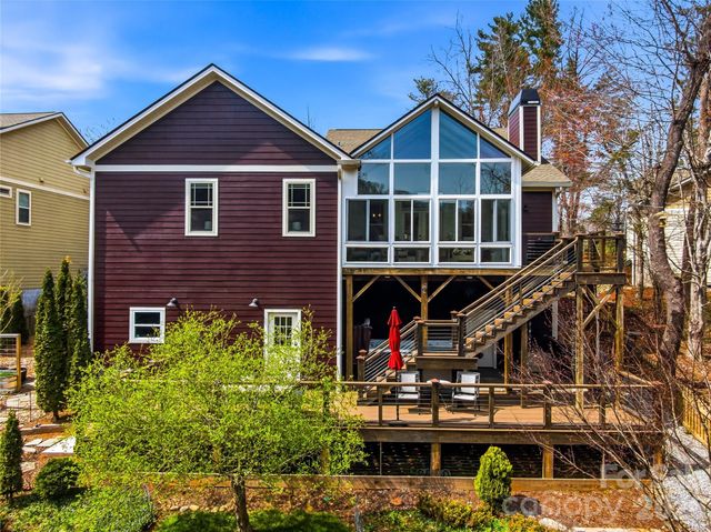 324 Fennel Dun Circle, Biltmore Lake, NC 28715