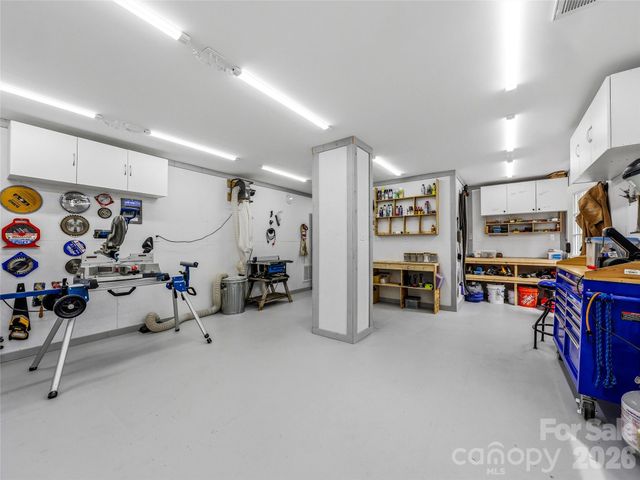 324 Fennel Dun Circle, Biltmore Lake, NC 28715