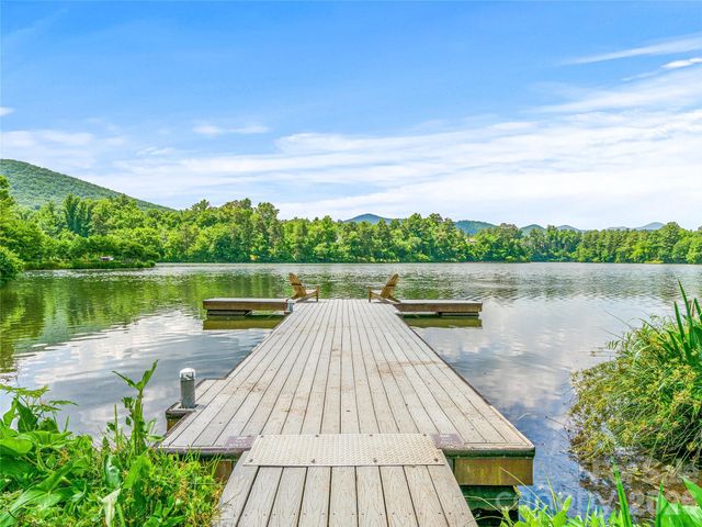 324 Fennel Dun Circle, Biltmore Lake, NC 28715