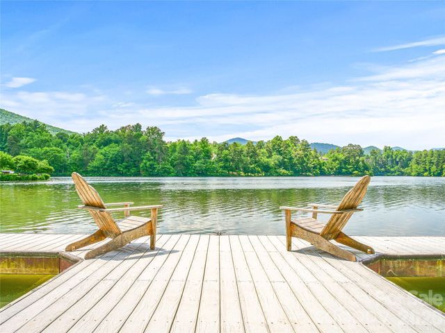 324 Fennel Dun Circle, Biltmore Lake, NC 28715