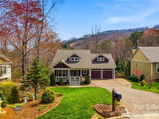 324 Fennel Dun Circle, Biltmore Lake, NC 28715