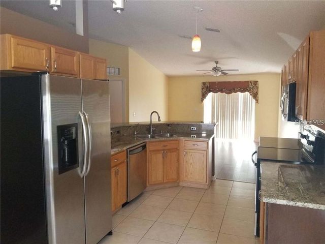 5220 SILVER THISTLE LANE, St Cloud, FL 34772