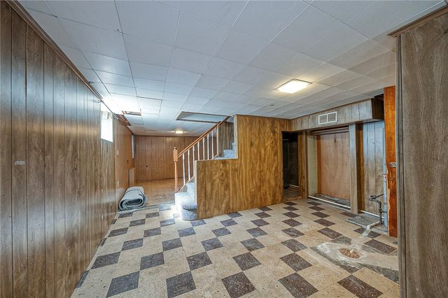 3819 Grant St A, South Park, PA 15129