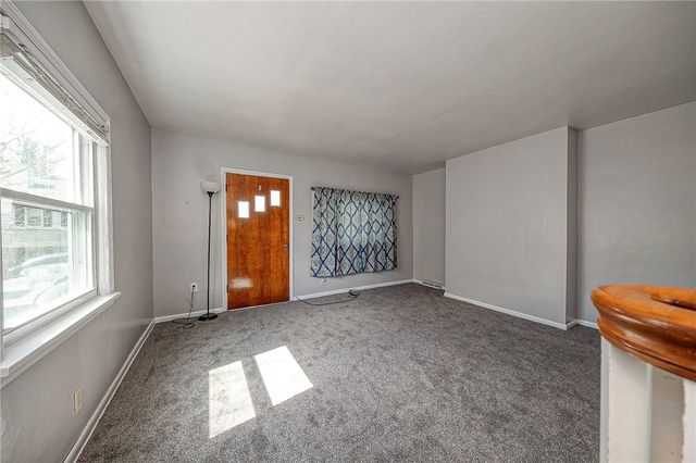 3819 Grant St A, South Park, PA 15129
