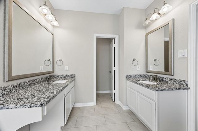 317 Merlot Drive, Alvin, TX 77511