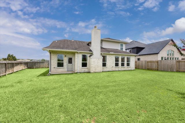 317 Merlot Drive, Alvin, TX 77511