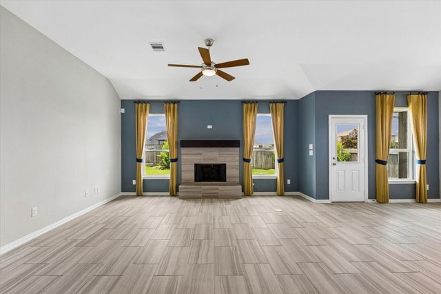 317 Merlot Drive, Alvin, TX 77511