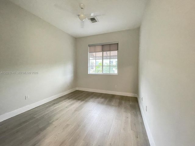 170 SE 7th Way 170, Pompano Beach, FL 33060