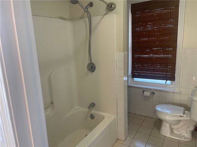 585 Main Street 2A, East Greenwich, RI 02818