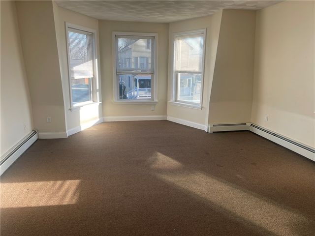 585 Main Street 2A, East Greenwich, RI 02818