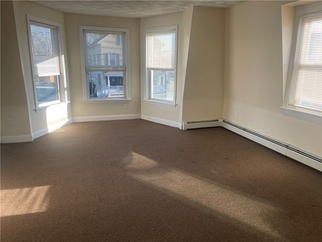 585 Main Street 2A, East Greenwich, RI 02818