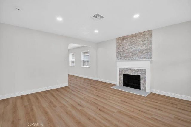 4392 Elm, Long Beach, CA 90807