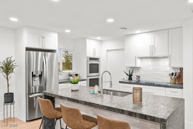 1621 Franklin Avenue, Las Vegas, NV 89104