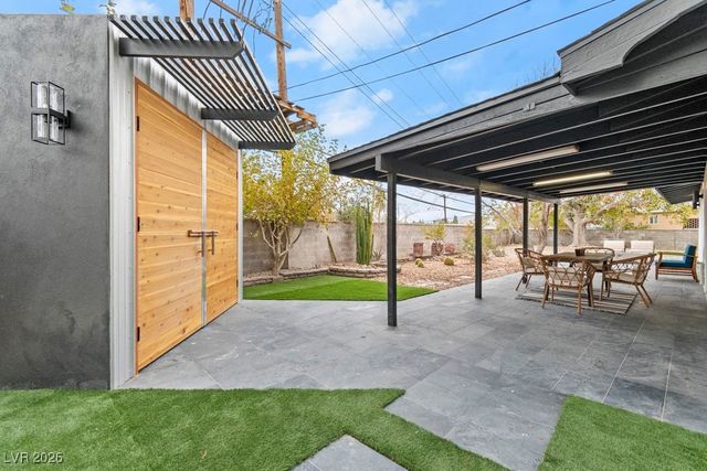 1621 Franklin Avenue, Las Vegas, NV 89104