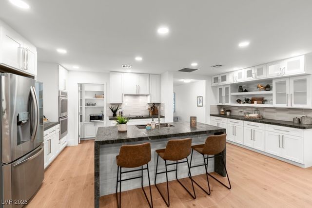 1621 Franklin Avenue, Las Vegas, NV 89104