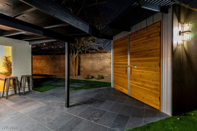 1621 Franklin Avenue, Las Vegas, NV 89104