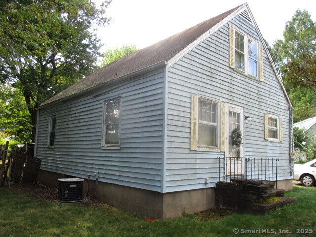 44 Douglas Drive, Meriden, CT 06451