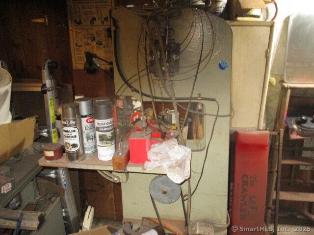 44 Douglas Drive, Meriden, CT 06451