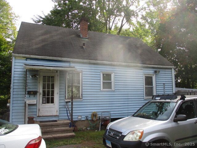 44 Douglas Drive, Meriden, CT 06451