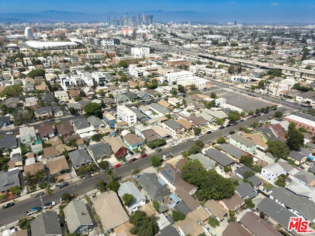 620 W 42nd Place, Los Angeles, CA 90037