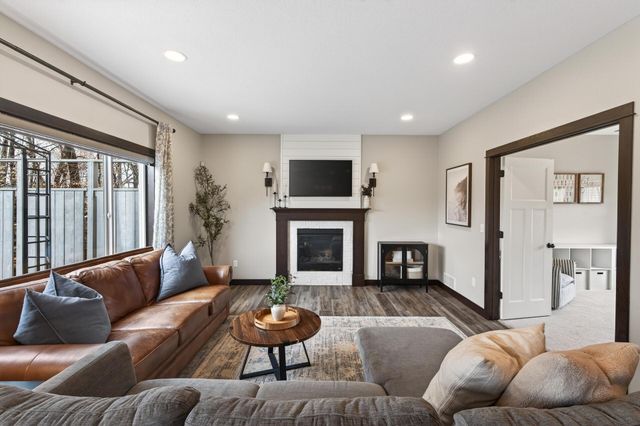 10115 Kaitlin Avenue, Hanover, MN 55341