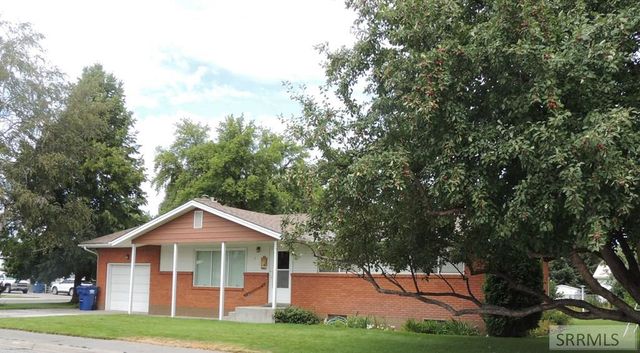 595 Bechler Drive, St Anthony, ID 83445