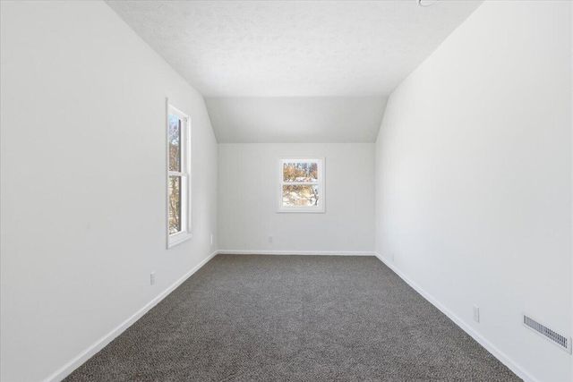 20250 STEVEN Lane, Council Bluffs, IA 51503