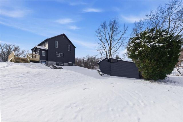 20250 STEVEN Lane, Council Bluffs, IA 51503