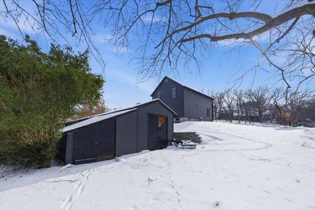 20250 STEVEN Lane, Council Bluffs, IA 51503