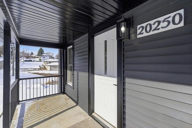 20250 STEVEN Lane, Council Bluffs, IA 51503