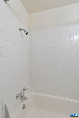 1304 LESTER DR, Charlottesville, VA 22901