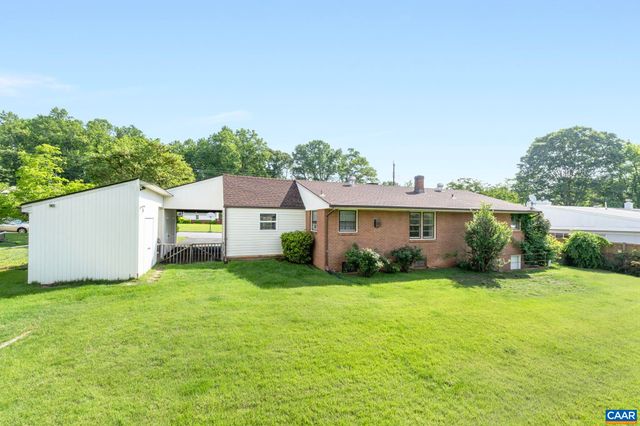 1304 LESTER DR, Charlottesville, VA 22901