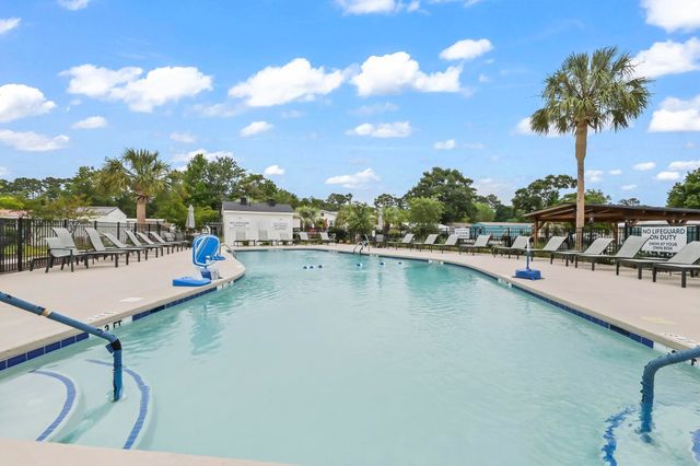 167 Crooked Island Circle, Murrells Inlet, SC 29576