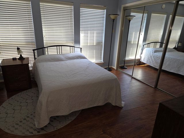 2277 S Kirkwood Road 902, Houston, TX 77077