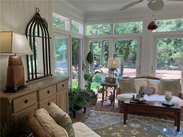 6711 Greenyard Rd, Chester, VA 23831